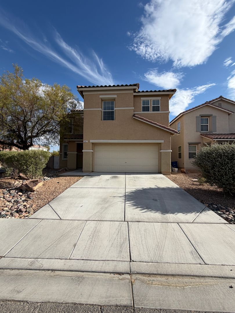 North las Vegas House: 3441 Visionary Bay ave
