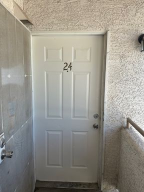 2 Bedroom 2 bath apartment for move in!! – photo 1