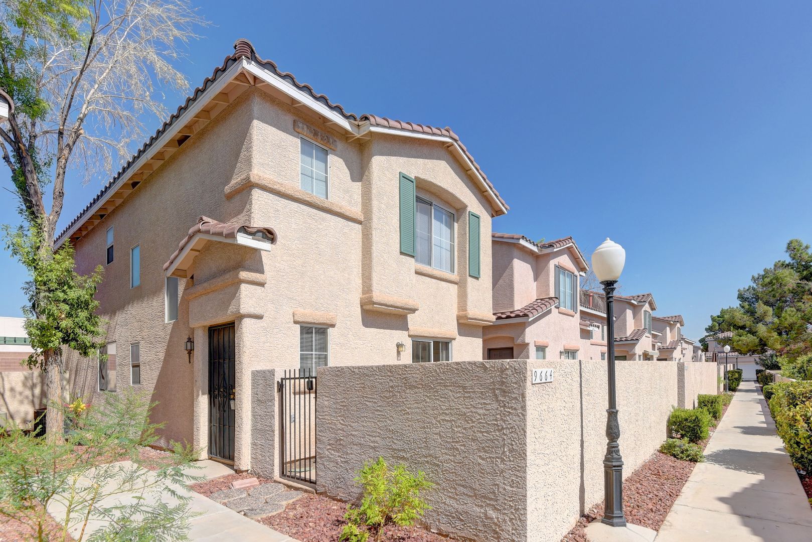 Las Vegas House: 9664 Belle Regal St