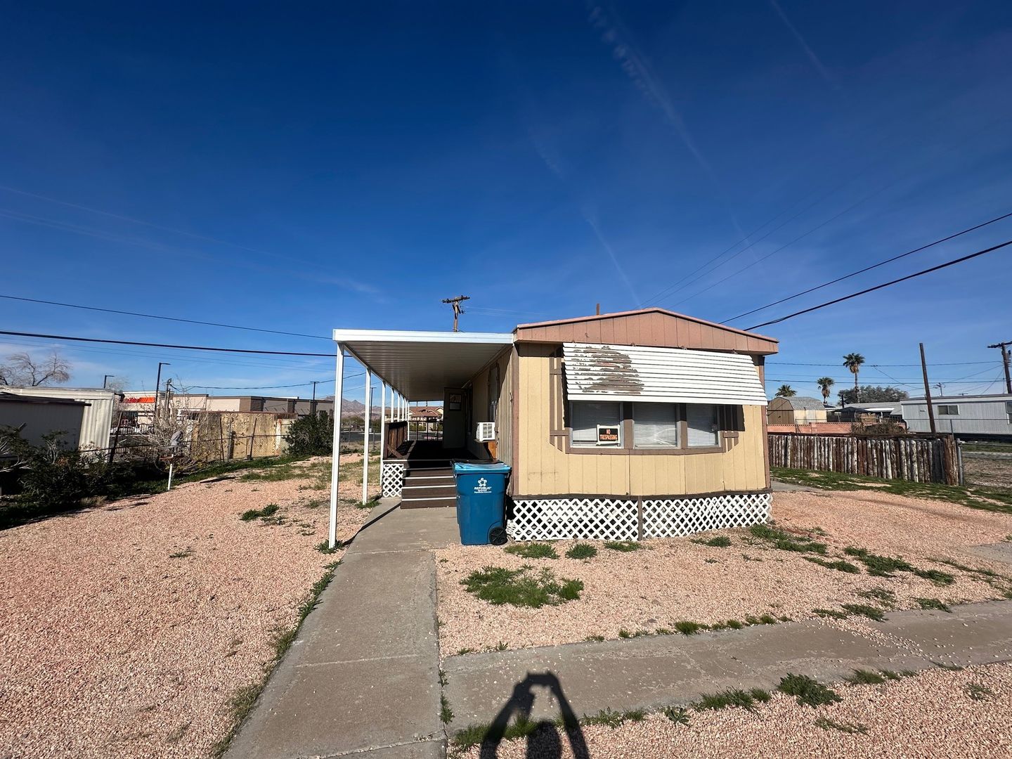 Henderson House: 201 Shoshone Lane