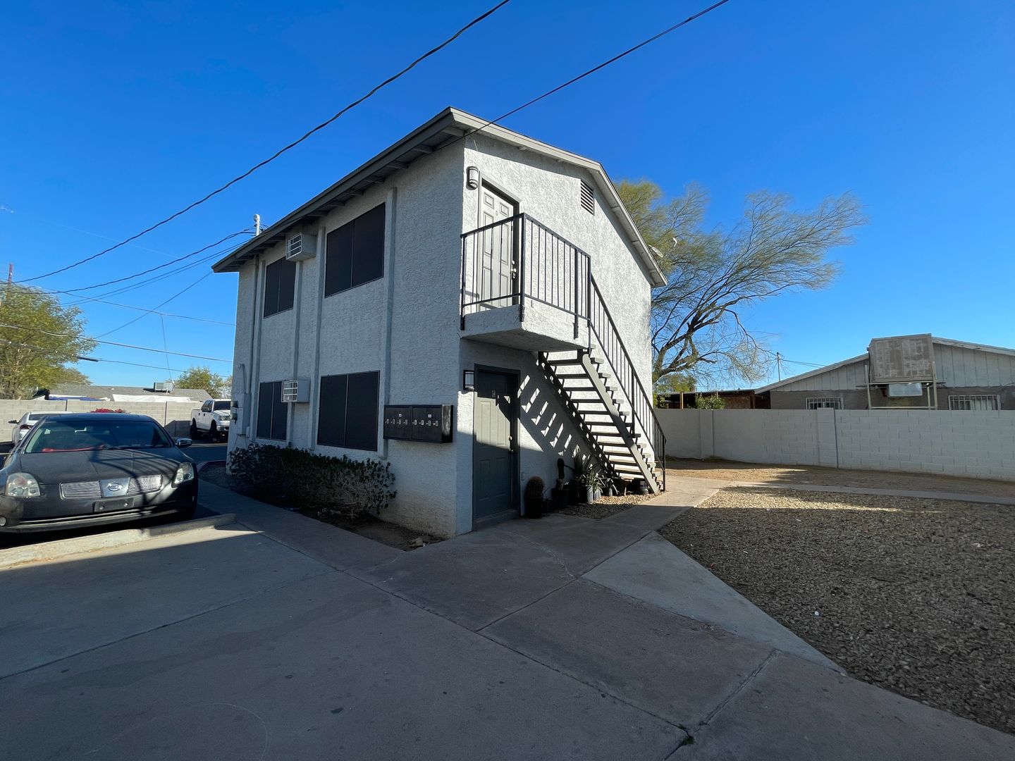 Phoenix Apartment: 903 N. 30th Street