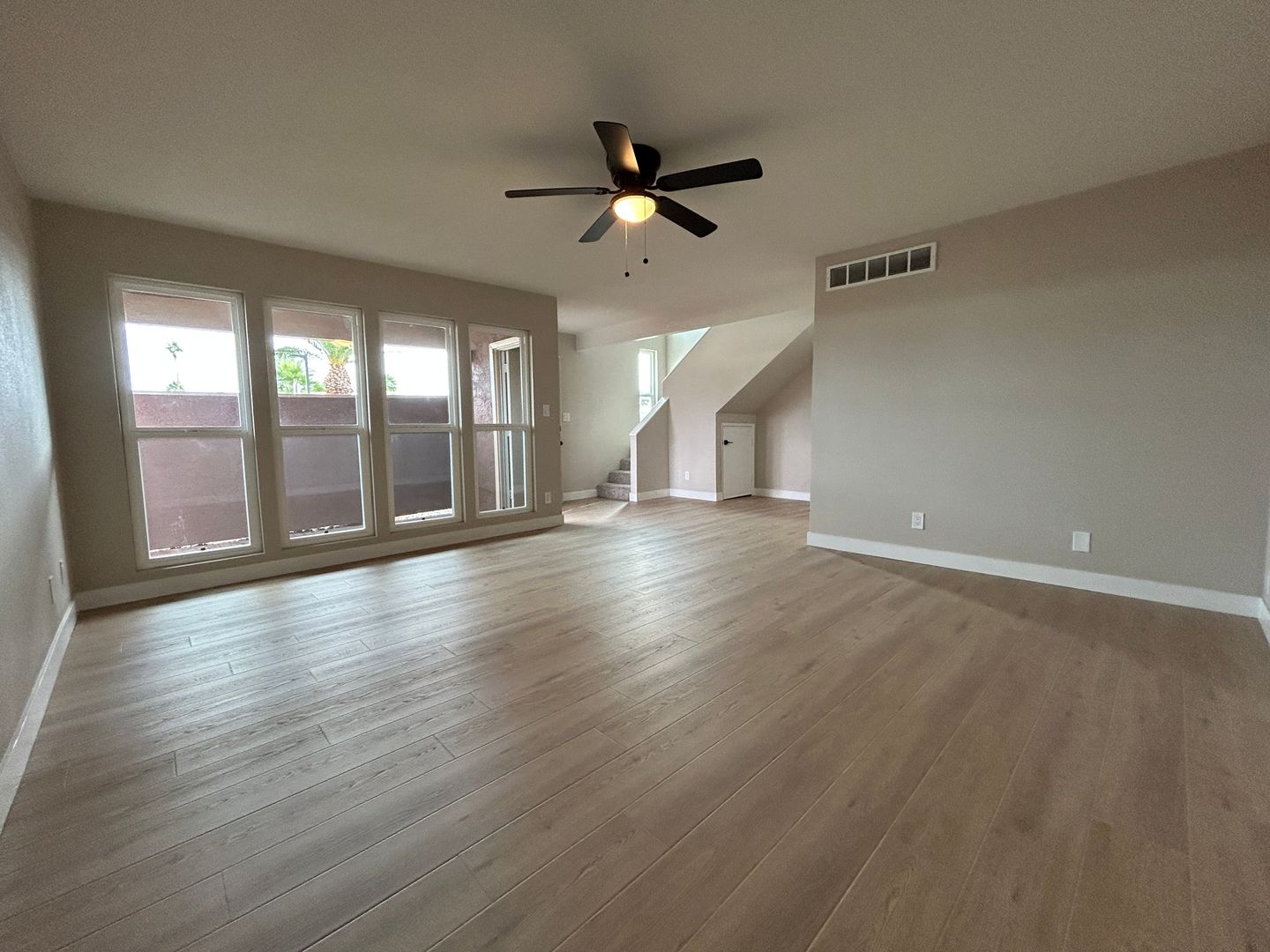Tempe Townhome: 2699 E Silk Oak Dr