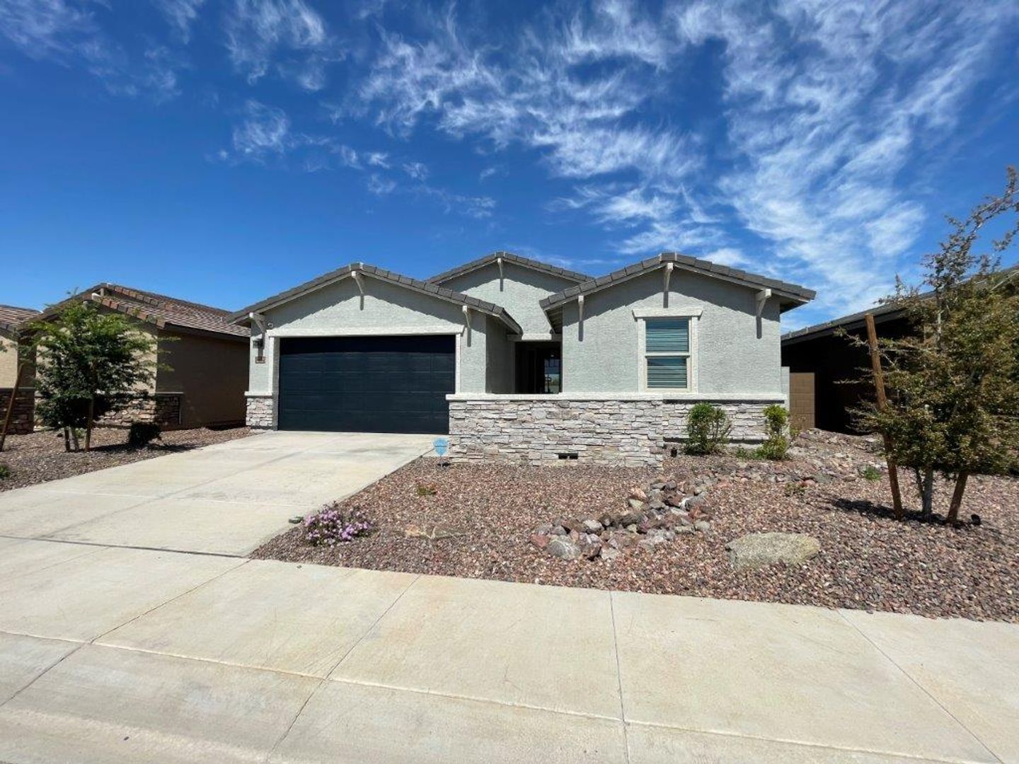 Laveen House: 5632 W Walatowa St