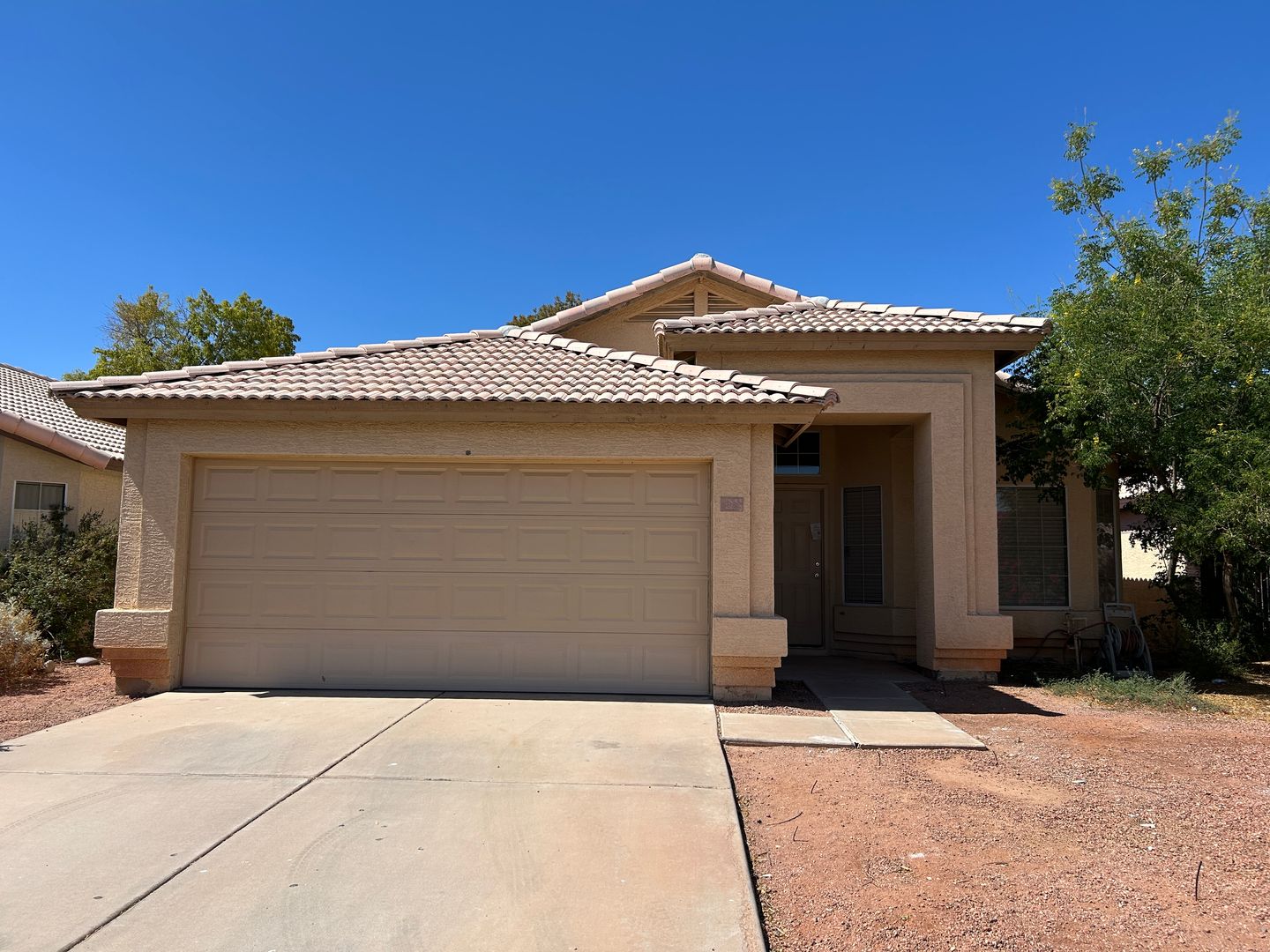 Chandler House: 5082 W Buffalo St