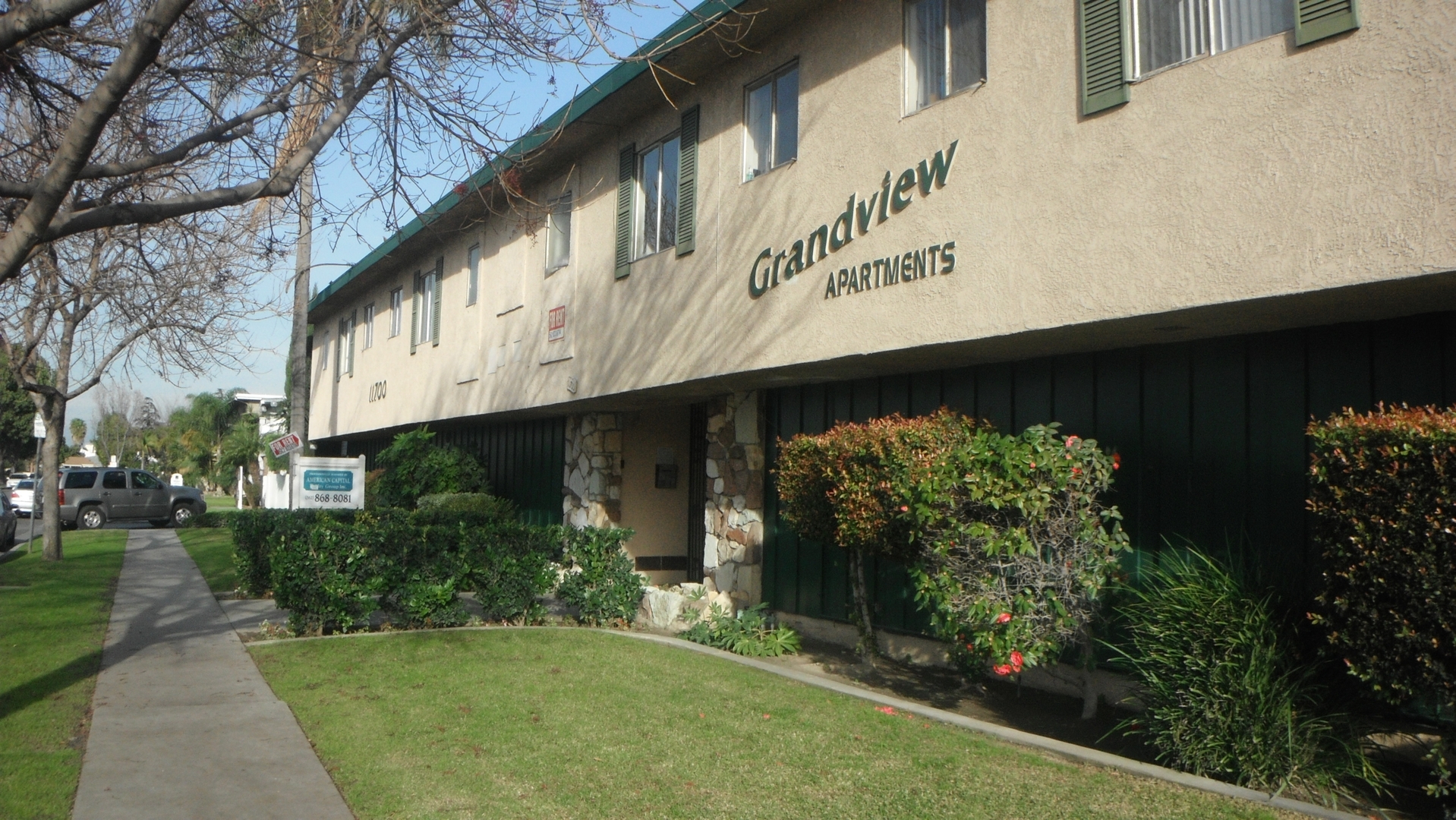 Downey Apartment: 11700 Gurley Avenue