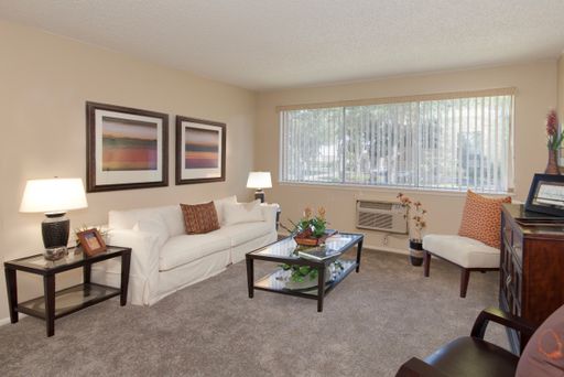 Bunnell Apartments! – photo 1