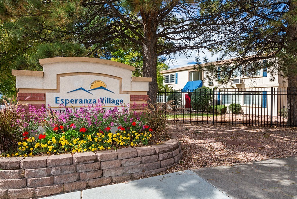 Colorado Springs Apartment: 4202 E. Pikes Peak Ave