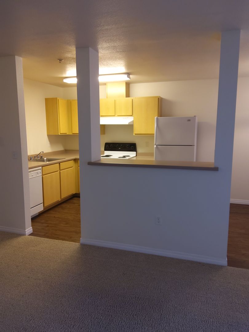 Brianwood Apartments 