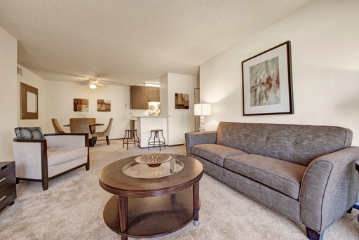 Canyon Ranch Apartments – photo 1