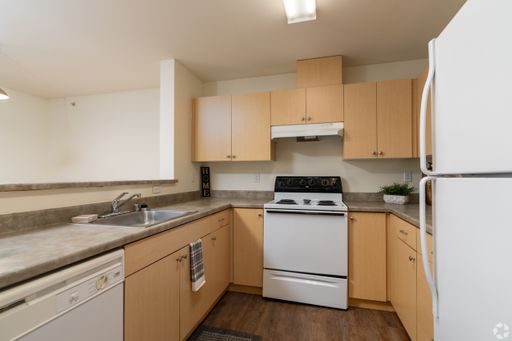 Bentley Apartments is now leasing 2 bedroom 1 bath! – photo 1