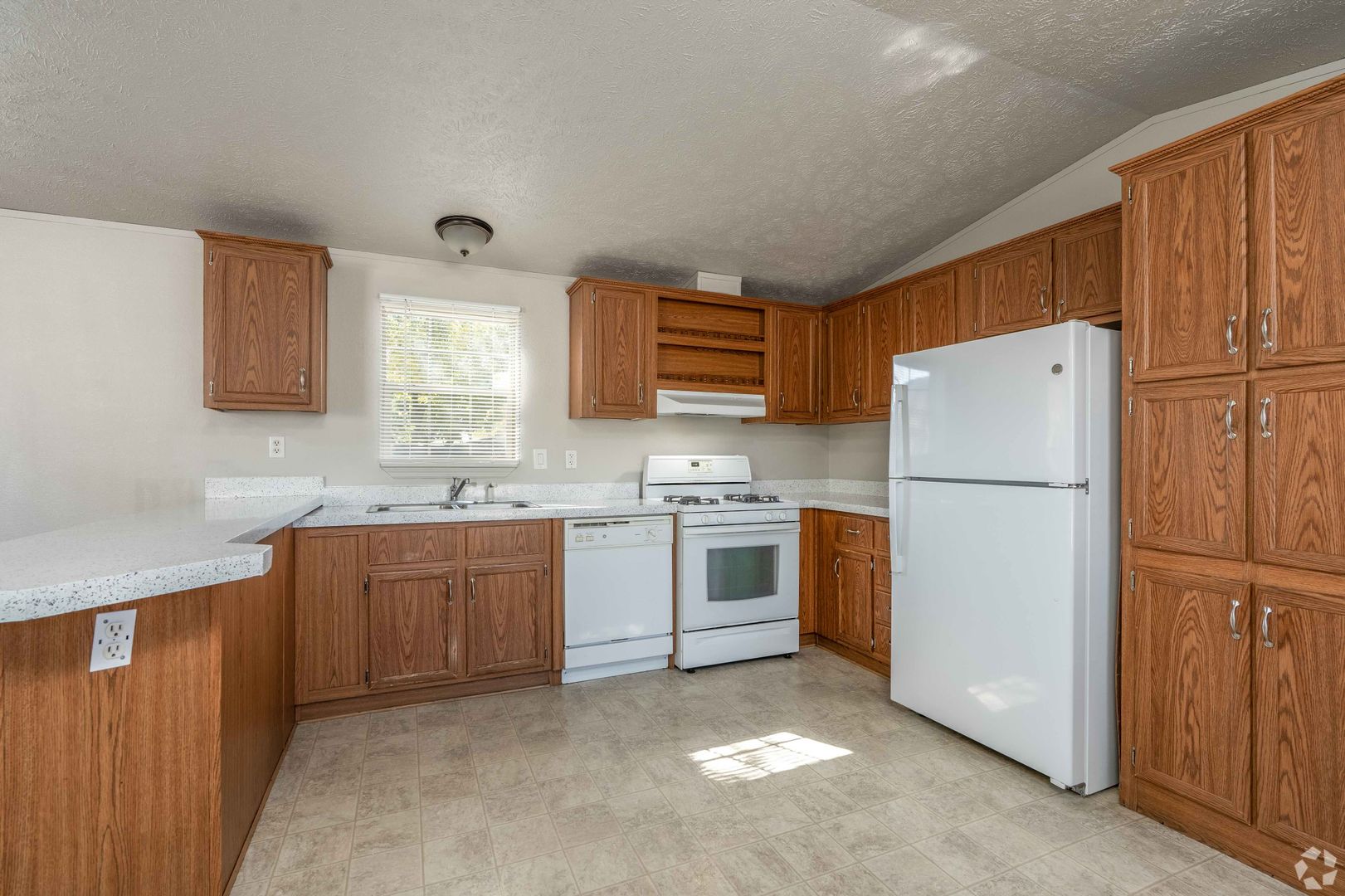 Colorado Springs Apartment: 3375 Glenarm Road