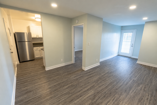1944 Whitley - Gorgeous, fully renovated building located in Los Angeles – photo 1