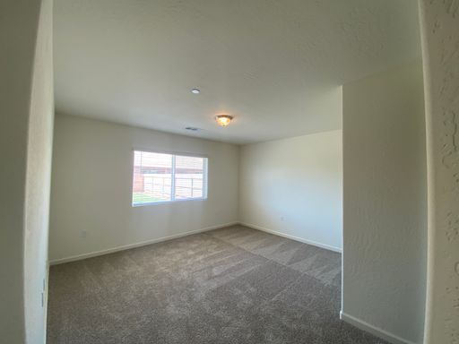 1975 W Escher Dr, Hanford, CA 93230