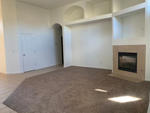 1235 Paradise Loop, Lemoore, CA 93245