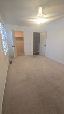 897 Greenfield Ave, Hanford, CA 93230