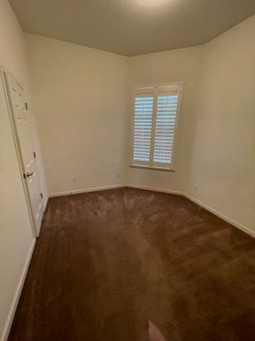1235 Paradise Loop, Lemoore, CA 93245