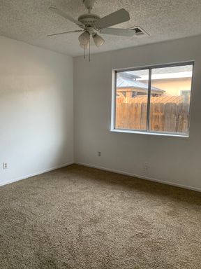 994 S Harris St., Hanford, CA 93230