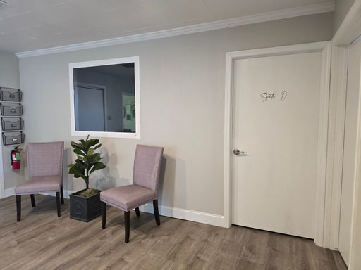 1120 N Irwin St - Small Office, Hanford, CA 93230