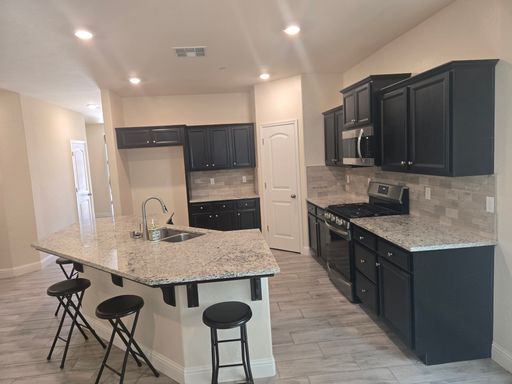 2430 W. Mallard, Hanford, CA 93230