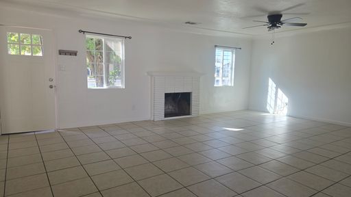 2011  N 11th Ave, Hanford, CA 93230