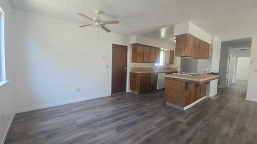 2146 Neill Way, Hanford, CA 93230