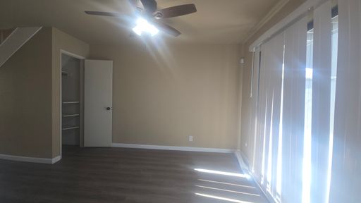 897 Greenfield Ave, Hanford, CA 93230