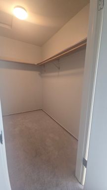 897 Greenfield Ave, Hanford, CA 93230