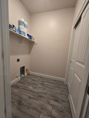 2430 W. Mallard, Hanford, CA 93230