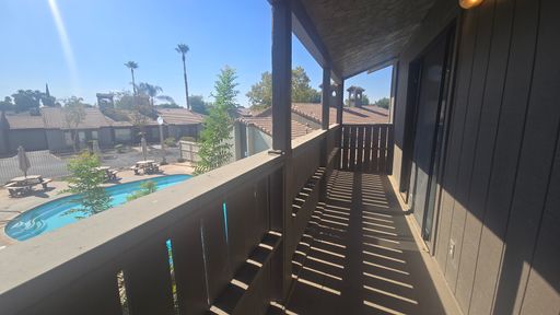 897 Greenfield Ave, Hanford, CA 93230