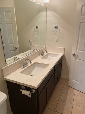 1235 Paradise Loop, Lemoore, CA 93245