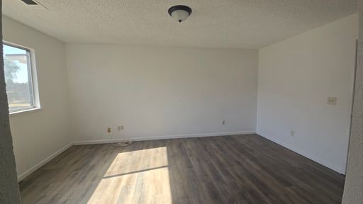2146 Neill Way, Hanford, CA 93230