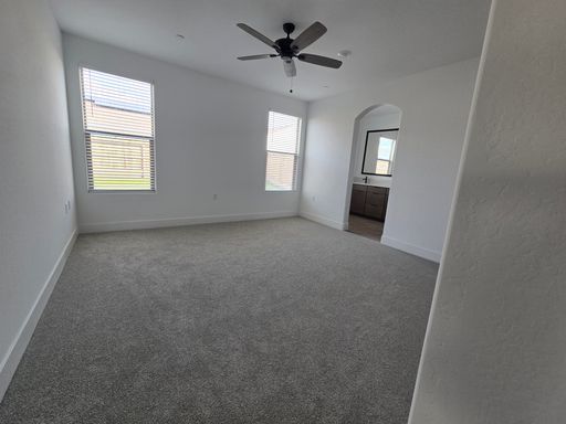 1455 N Frontier St, Hanford, CA 93230
