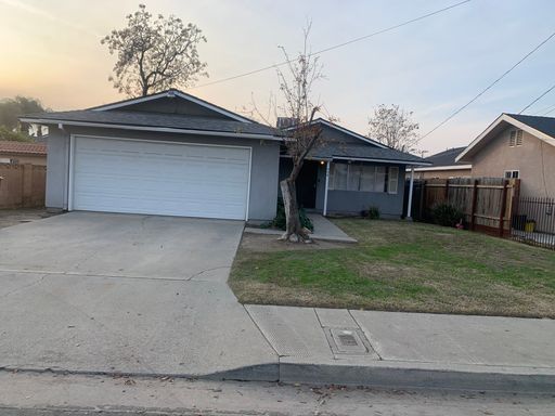 994 S Harris St., Hanford, CA 93230