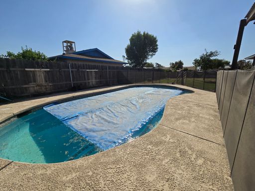 395 W Spruce Ave, Lemoore, CA 93245