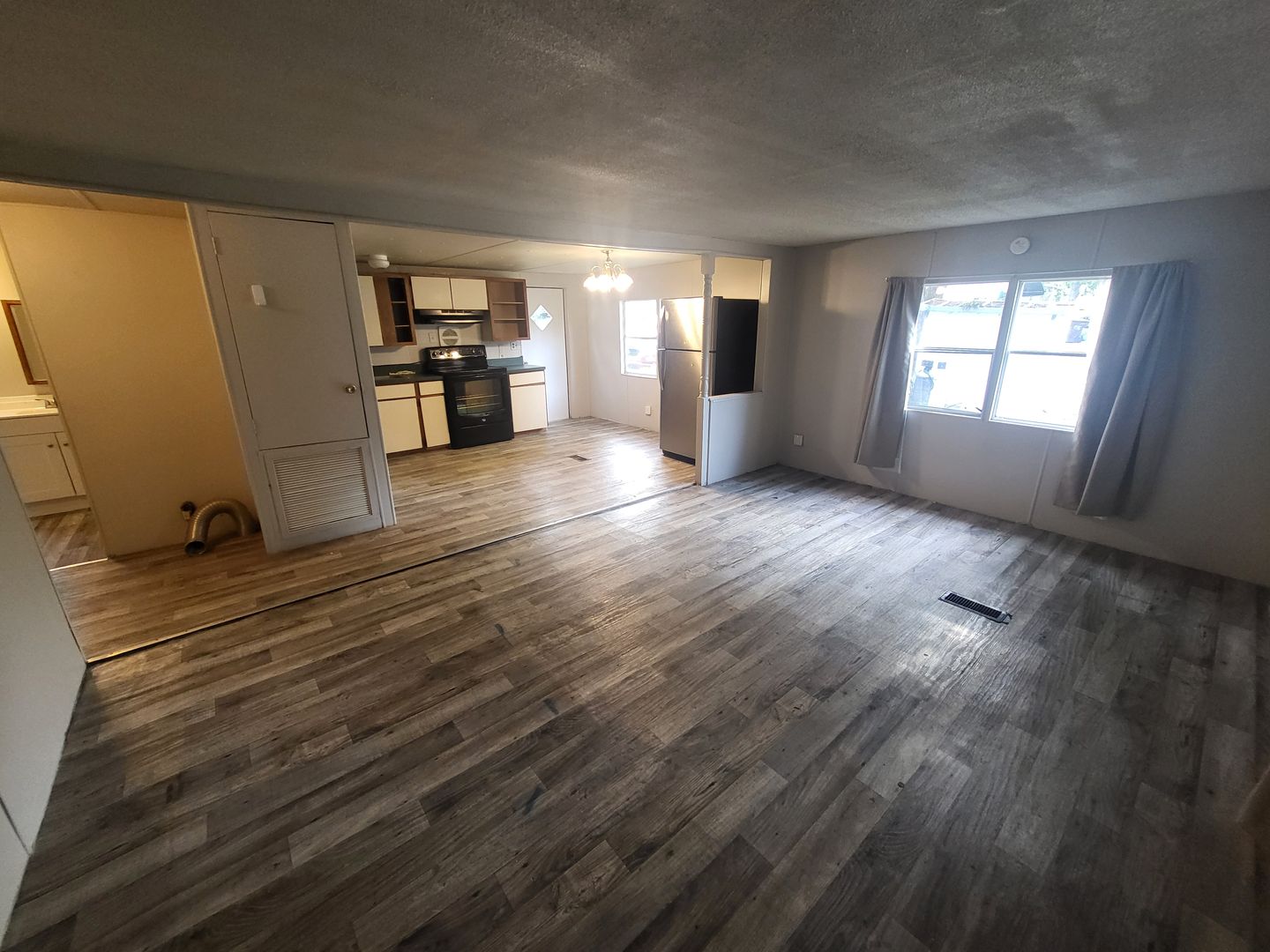 Silver Springs House: 650 SE 128th Ave