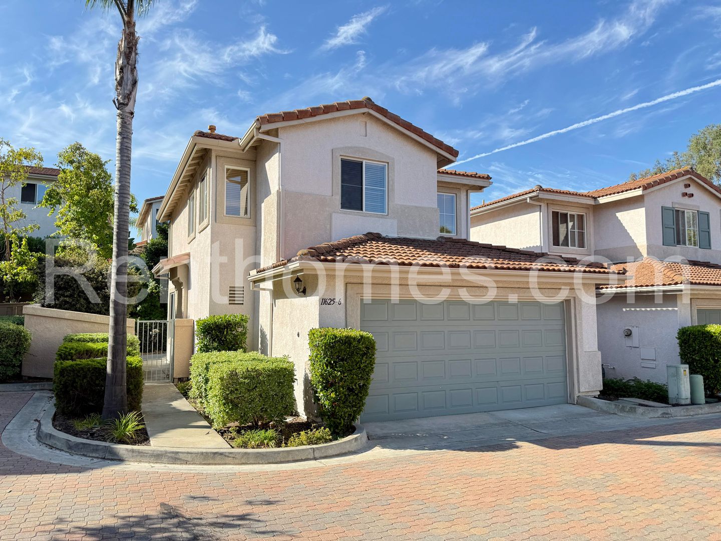 San Diego House: 11625-6 Compass Point Drive North