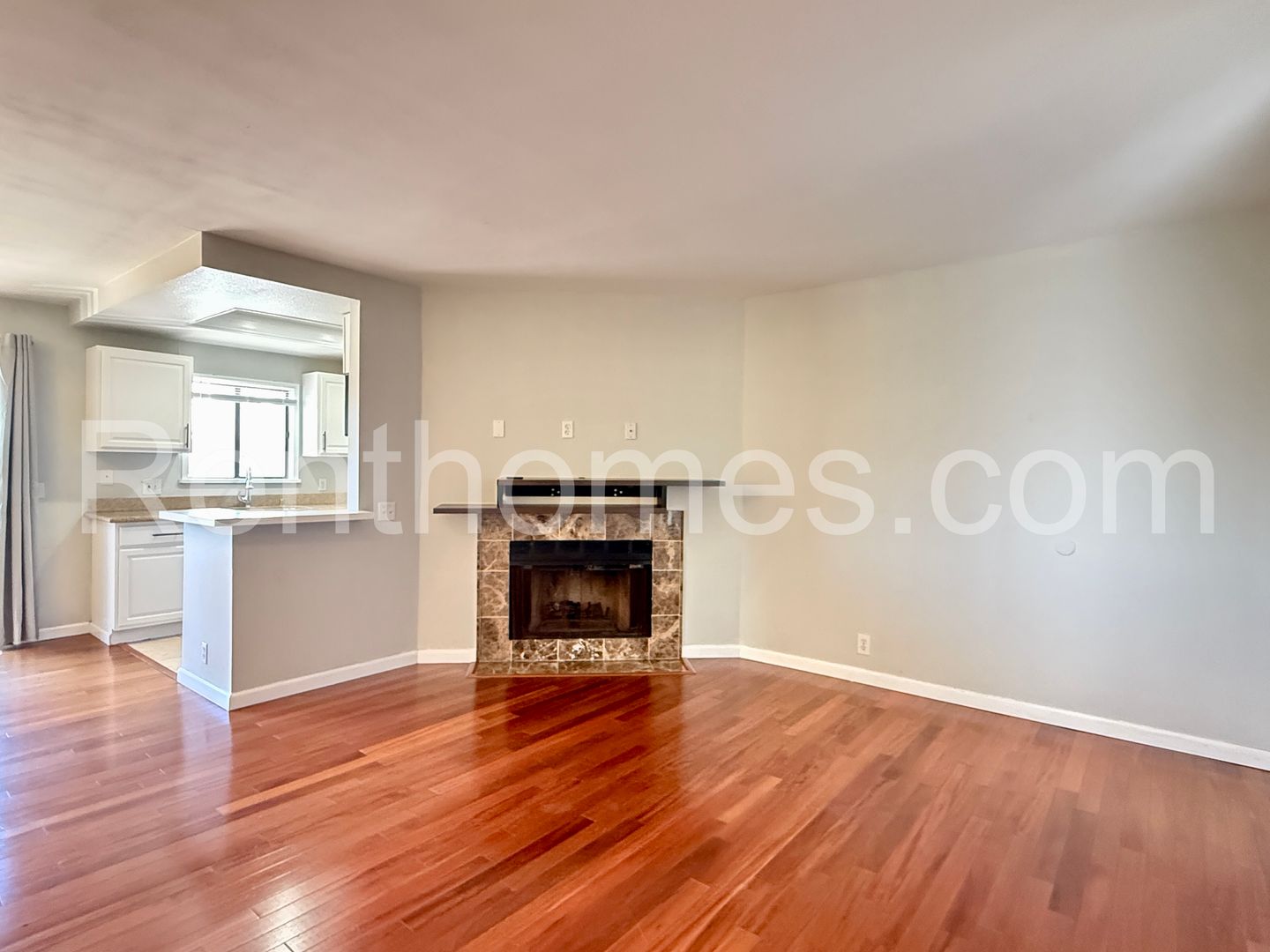 San Diego Condo: 4412 Arizona Street #7