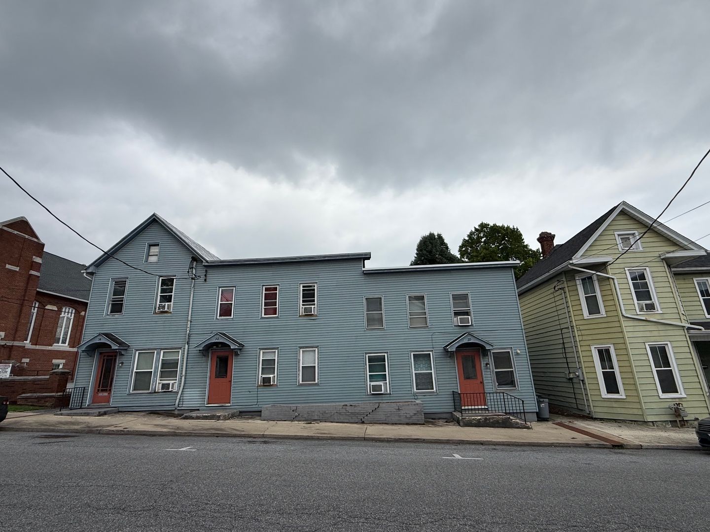 SHIPPENSBURG Apartment: 20-22-24 S PRINCE ST