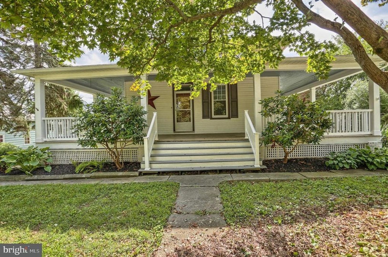 565 TRINITY ROAD 1FL , YORK, PA 17404