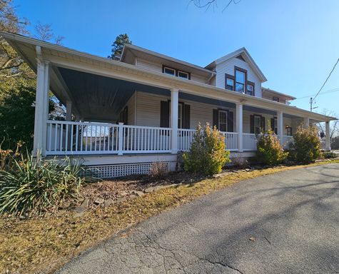 565 Trinity Road, York, PA 17408 - "UTILITIES INCLUDED" – photo 1