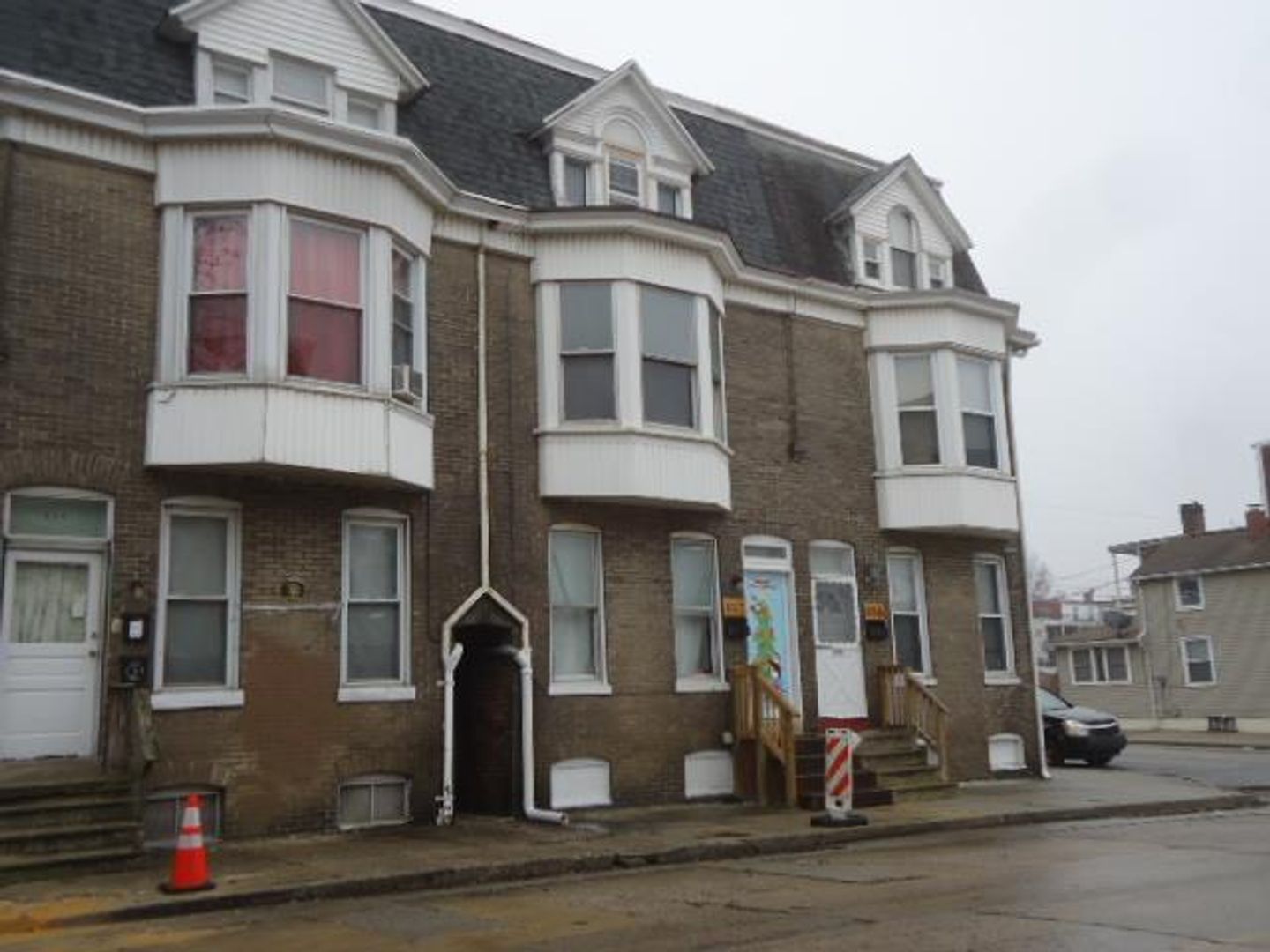 YORK House: 652 CHESTNUT STREET