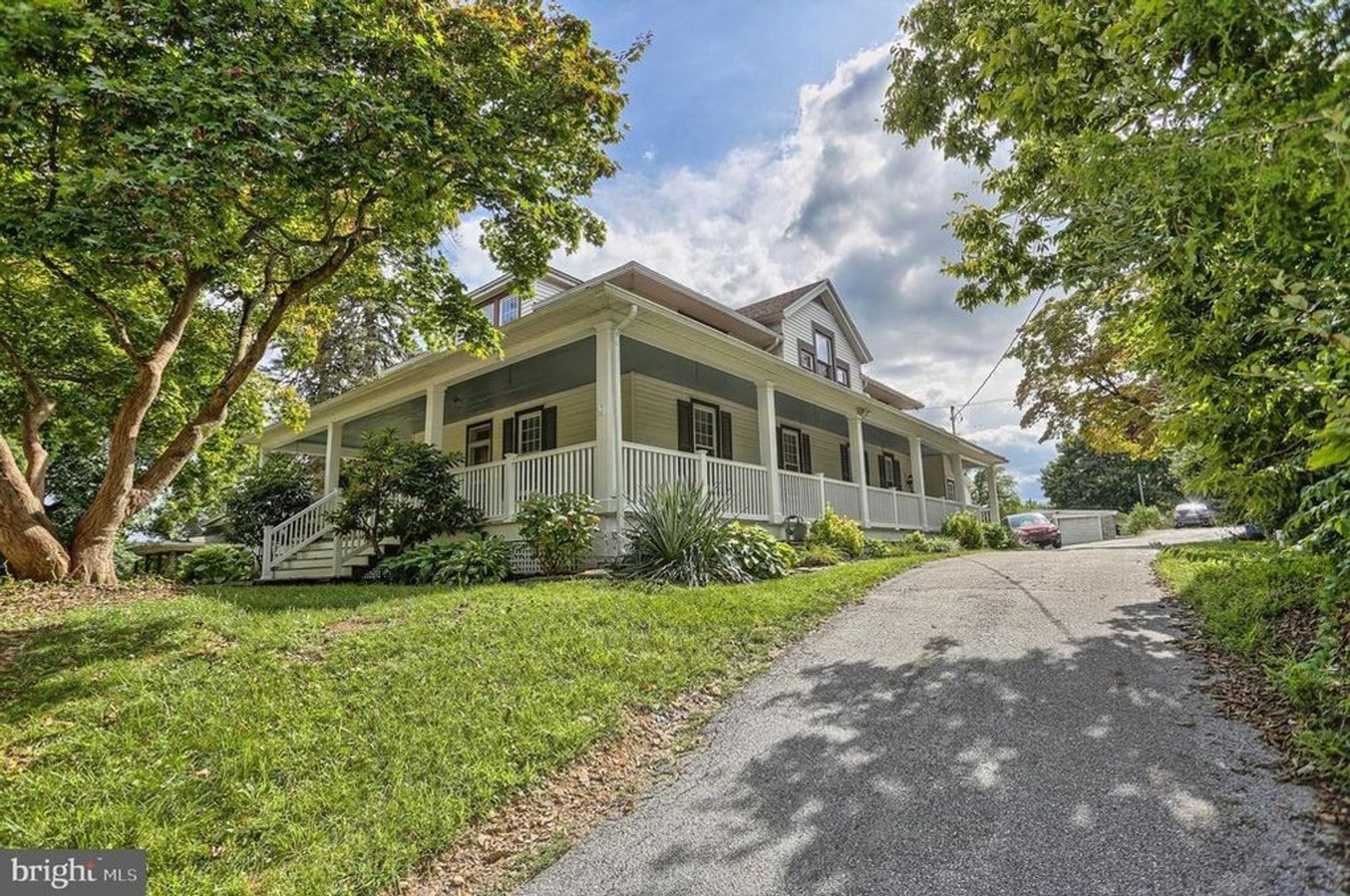 565 TRINITY ROAD 1FL , YORK, PA 17404