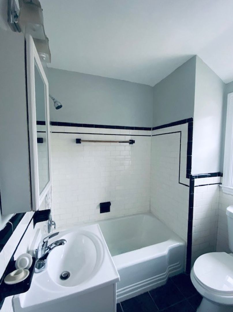 737 E. COLD SPRING LANE , BALTIMORE, MD 212124608