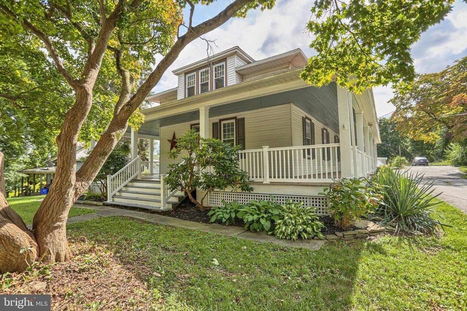 565 TRINITY ROAD 1FL , YORK, PA 17404