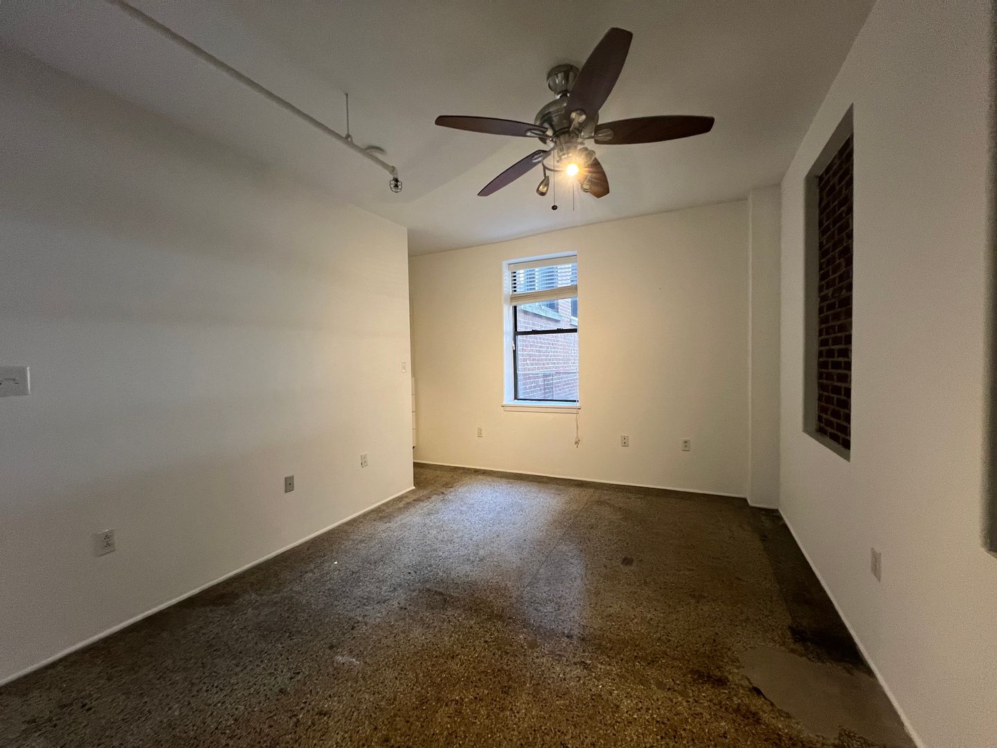 Nashville House: 700 Church St