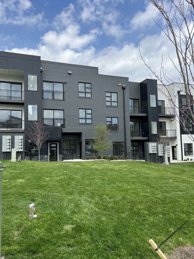 Nashville Condo: 542 Southgate dr