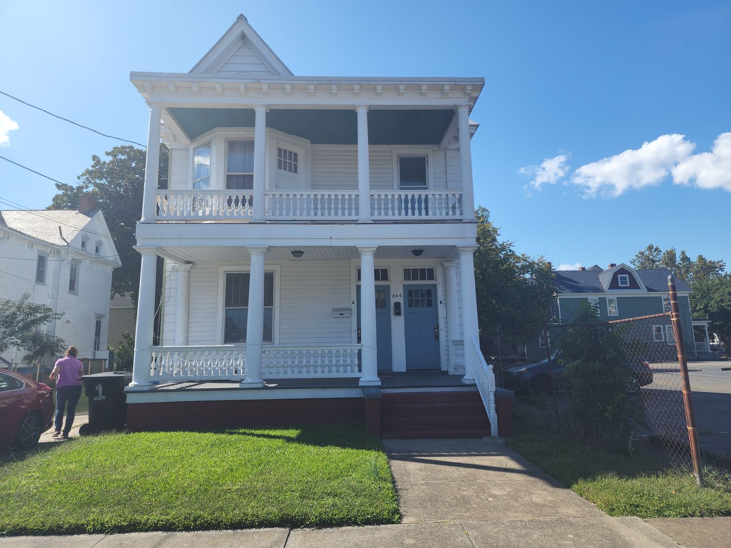 Portsmouth Apartment: 246 Hatton St.
