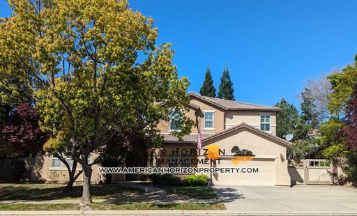 425 Crescent Dr – photo 1