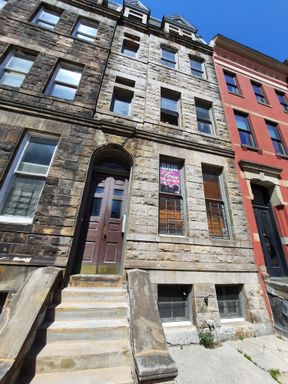 Mt Vernon Office Space Available now--Utilities Included! – photo 1