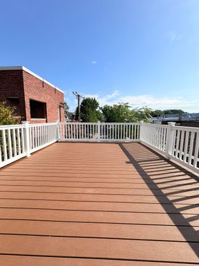 Unique & Awesome Charles Village 1bd/1ba w/ W/D in unit, large private deck and more! – photo 1